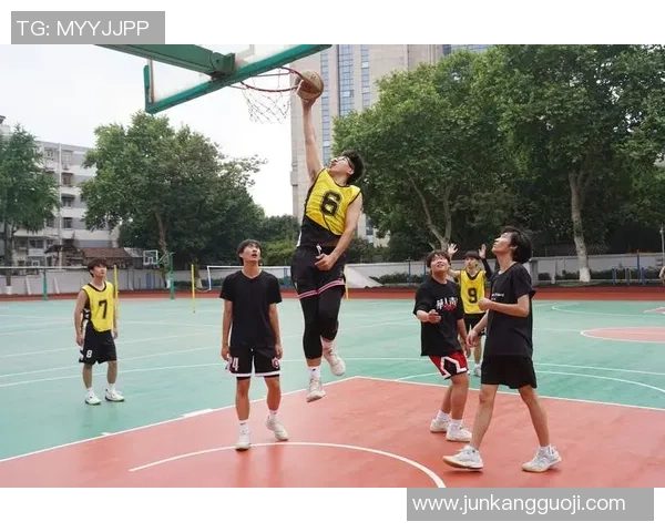 南京篮球队荣登篮球配合排行榜第九名展现团队实力与默契