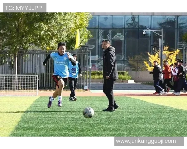 登州路小学足球明星展风采校园足球梦想启航之旅